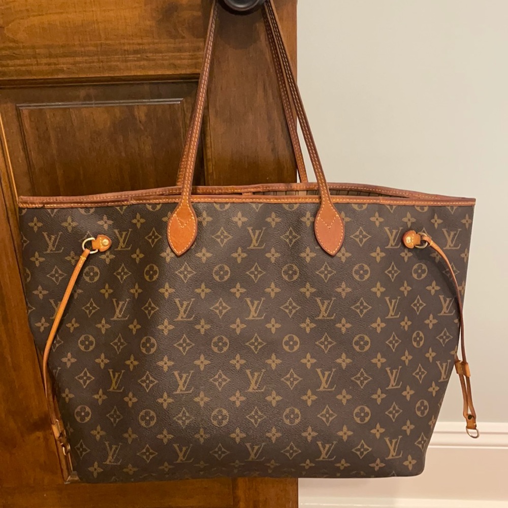 AUTHENTIC Louis Vuitton Neverfull GM